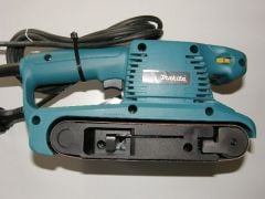 Makita 9911 Tank Zımpara Makinası Devir Ayarlı