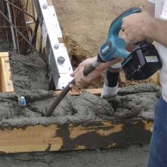 Makita BVR450RFE Akülü Beton Vibratörü 18V 3Ah Li-ion