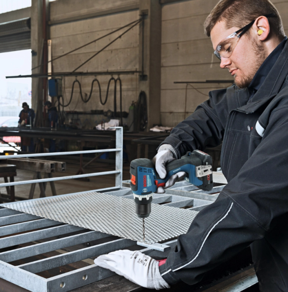 Bosch GSR 18V-65 Çift Akülü 5 Ah Vidalama Makinesi