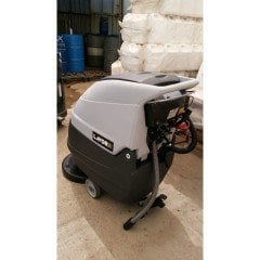 Lavor Free Evo 50B Akulu Yer Temizleme Makinası