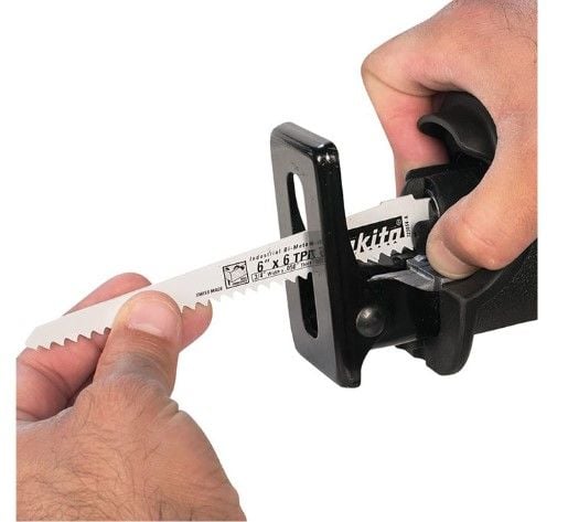Makita DJR187Z 18V Li Akülü Tilki Kuyruğu Testere