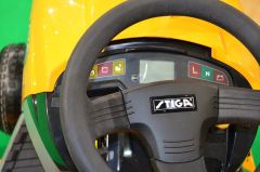 Stiga Grand Overland Çim Biçme Traktörü 4x4 (24 Hp)