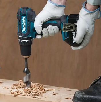 Makita DHP482RFX9 Çift Akülü 3 Ah 96 Parça Darbeli Matkap Seti