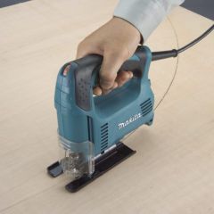 Makita 4327 Dekupaj Testere Devir Ayarlı