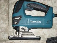 Makita 4350T Dekupaj Testere