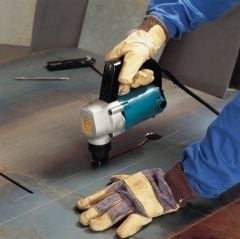 Makita JN3201J Sac Kesme Makinesi