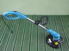 Makita UR3000 Elektrikli Yan Tırpan