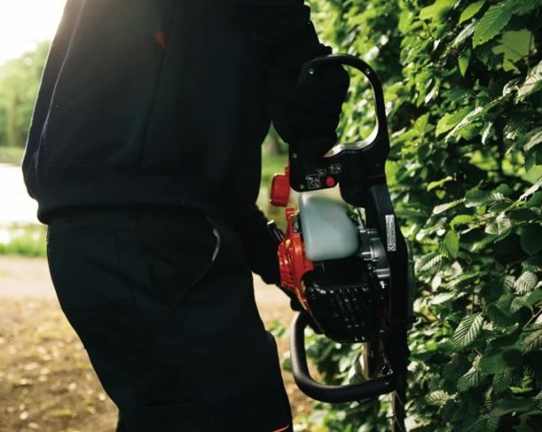 Echo HCR-185 ES Benzinli Çit Kesme Makinesi