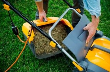Stiga SV415E Toprak ve Çim Havalandırma Makinesi