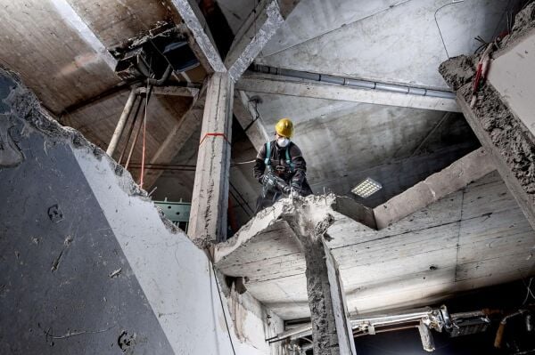 Metabo 600767500 KHEV 11-52 BL 18.8J Kömürsüz Pnomatik Kırıcı Delici
